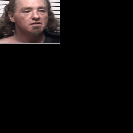 Mooresville man arrested on multiple charges, accused of trying to run ...