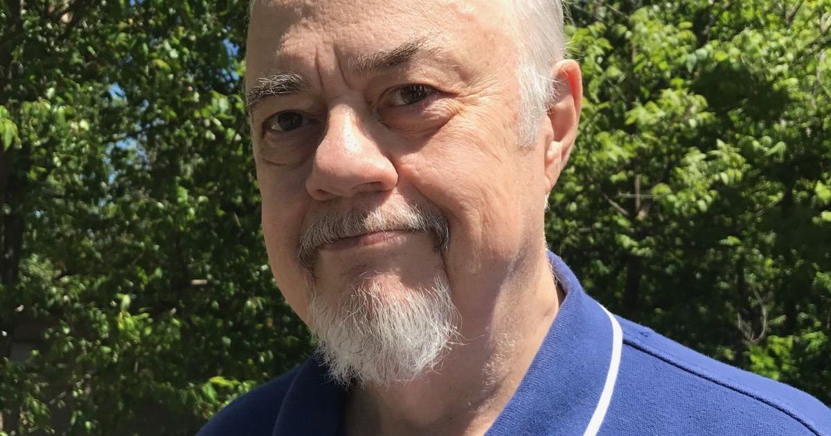 Long live Billy Collins: A poet for our times - Vimarsana News