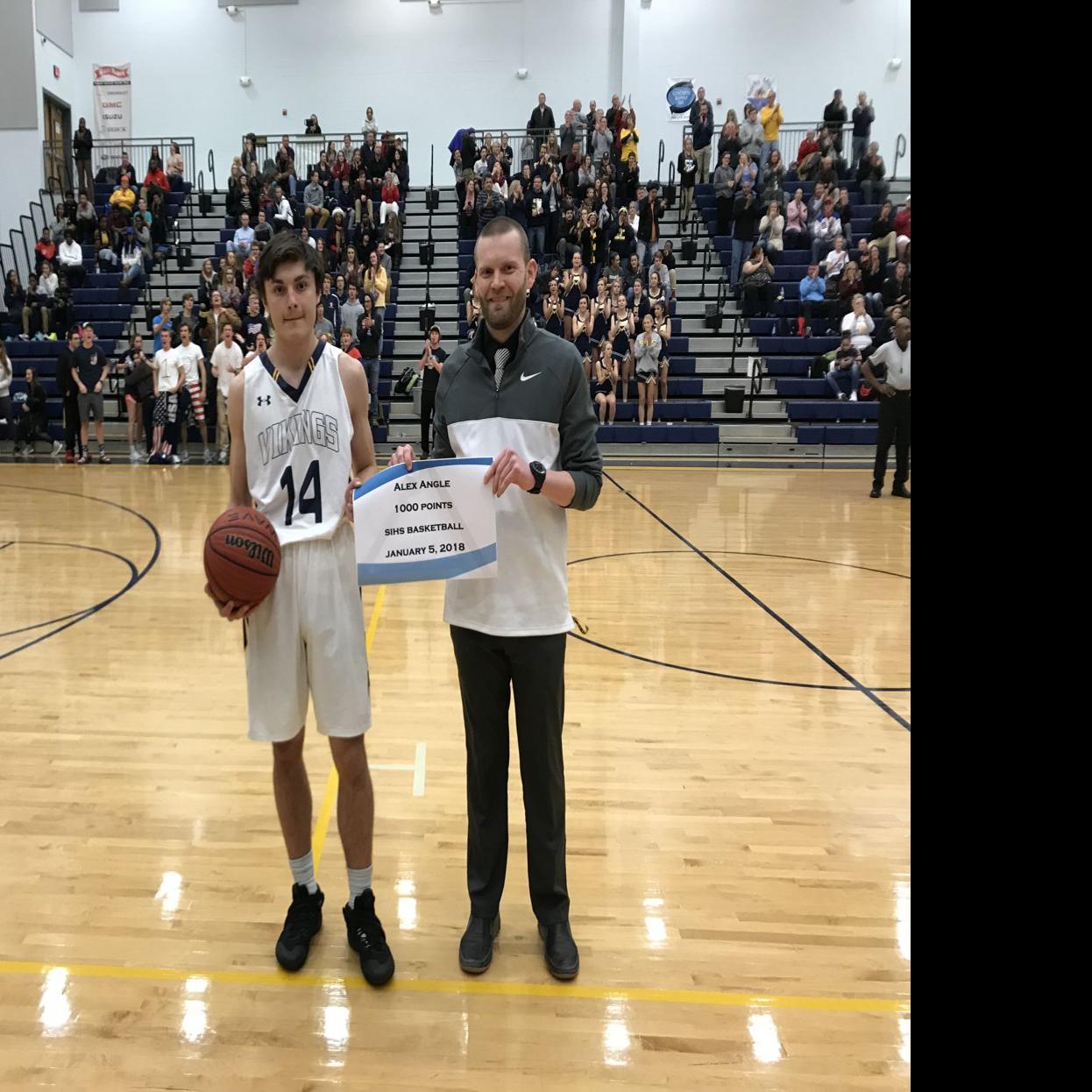 High School Basketball Angle Reaches 1 000 Point Milestone Leads Vikings To Win Sports Statesville Com