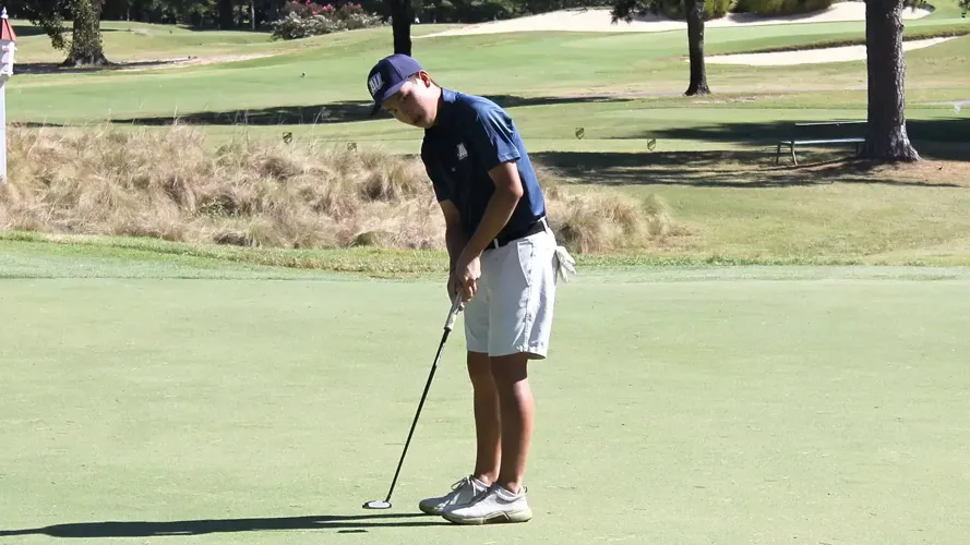FOLLOW LIVE: Men’s golf begins final round of The Melee Monday at 9:30 a.m.