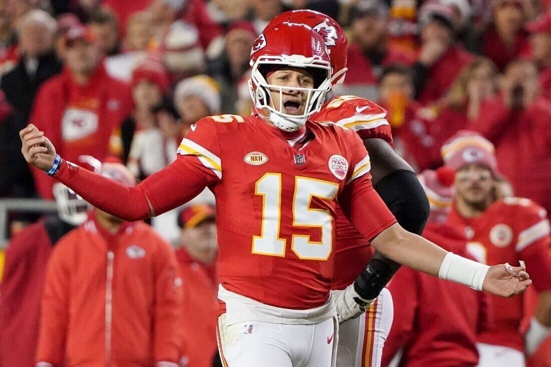 Kansas City Chiefs nearly had to forfeit game, after equipment