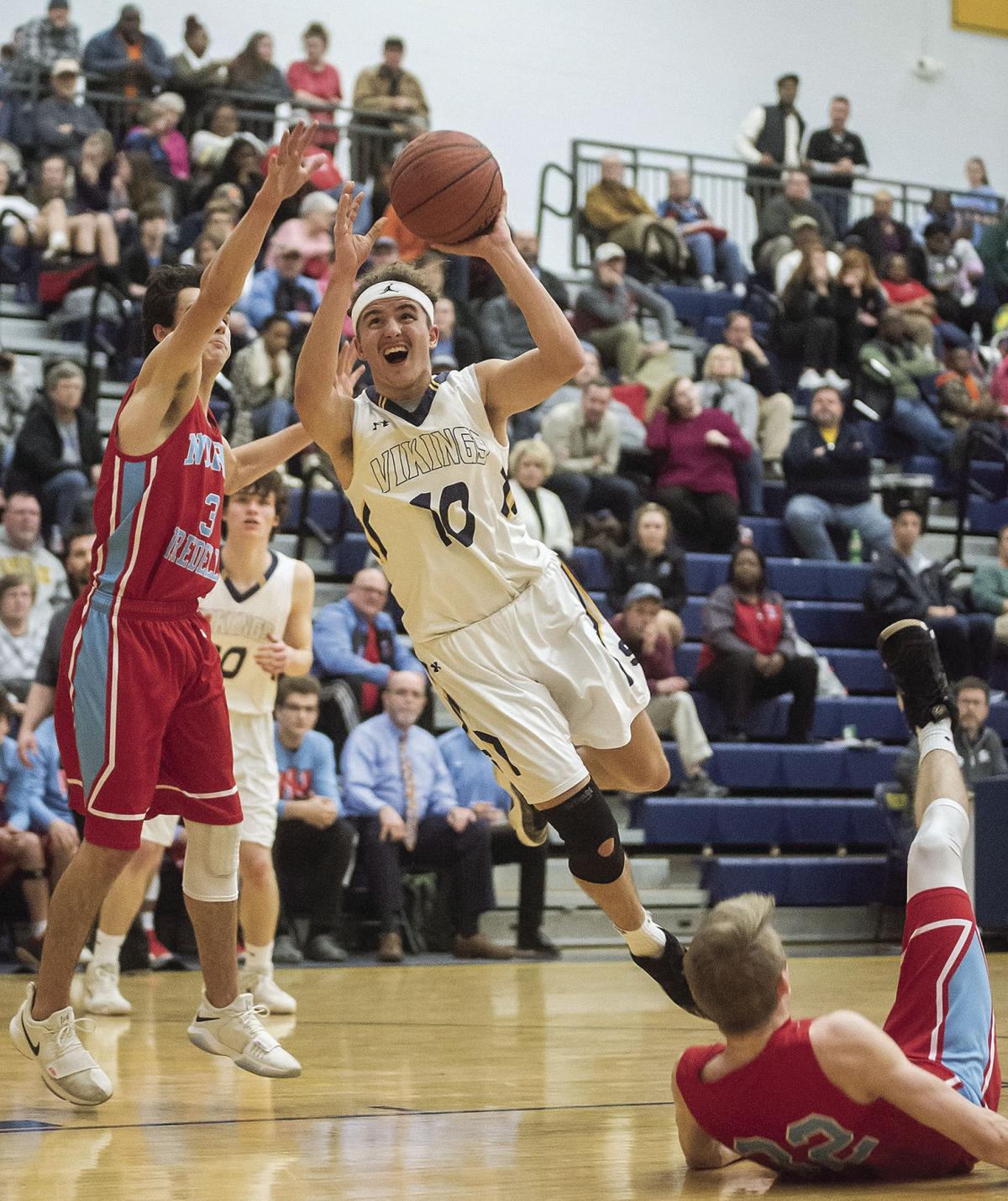 High School Basketball South Iredell Displays Disciplined Offense