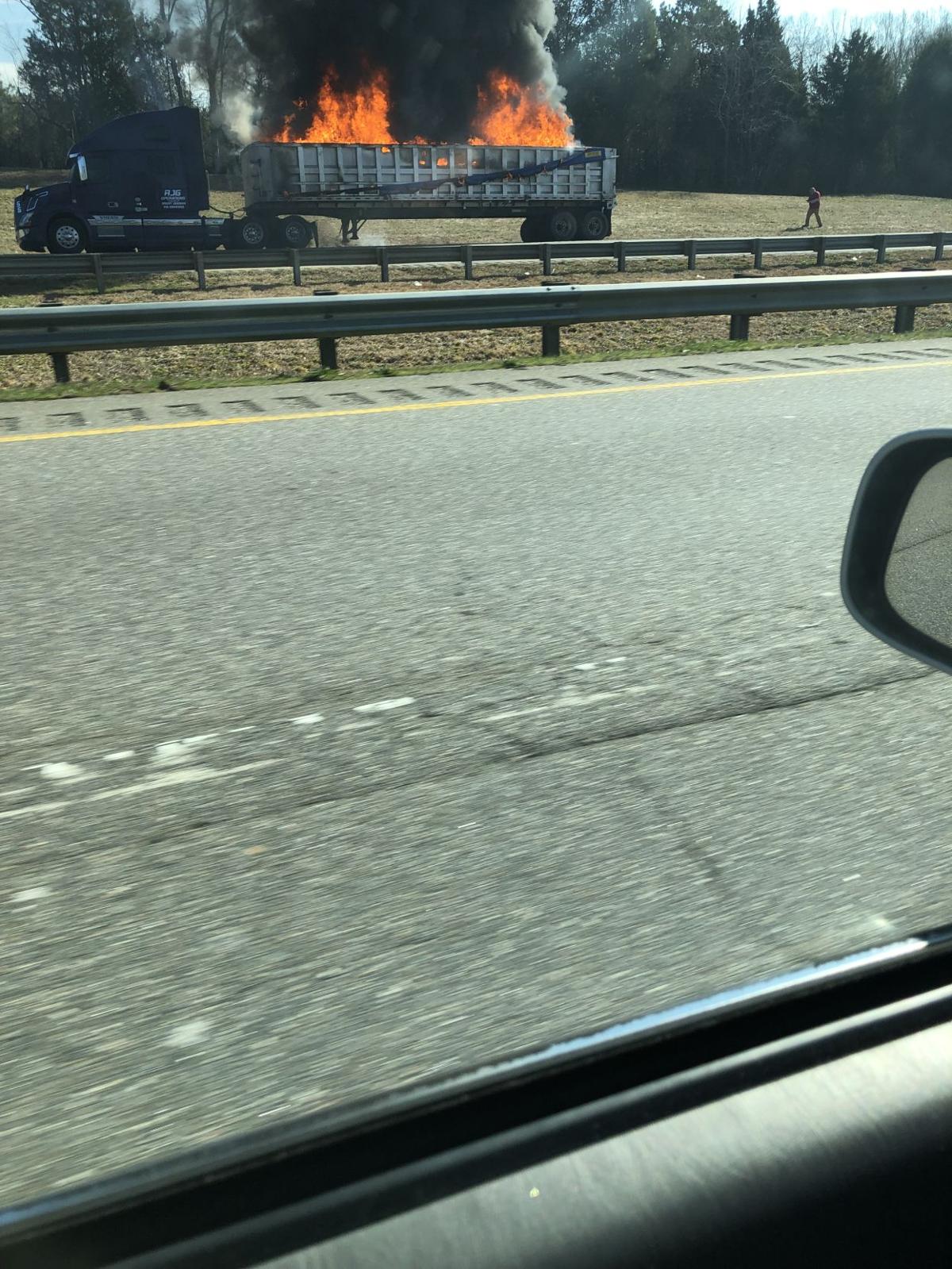 77 North Accident Today - zqtwz5i