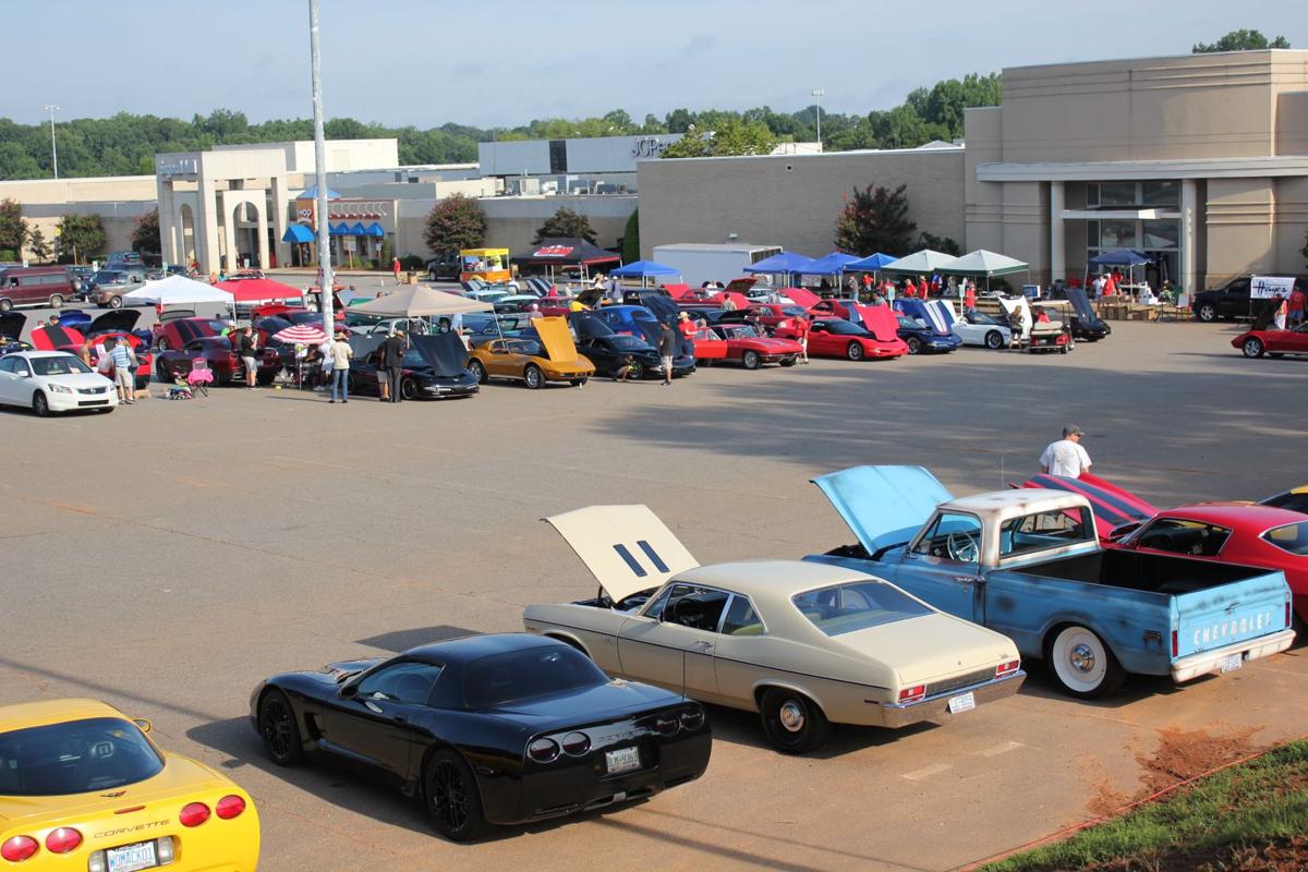 Car show at mall