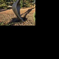 Statesville Sculpture Garden welcomes two creations by sculptor Wayne Vaughn - Vimarsana News
