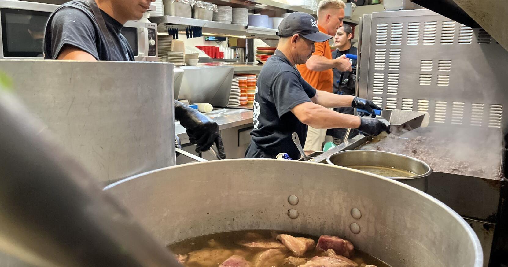 Mooresville business in the spotlight for episode of 'America's Best Restaurants' Roadshow' - Vimarsana News