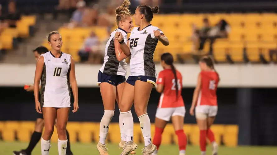 Women’s Soccer Blanks Radford, 3-0