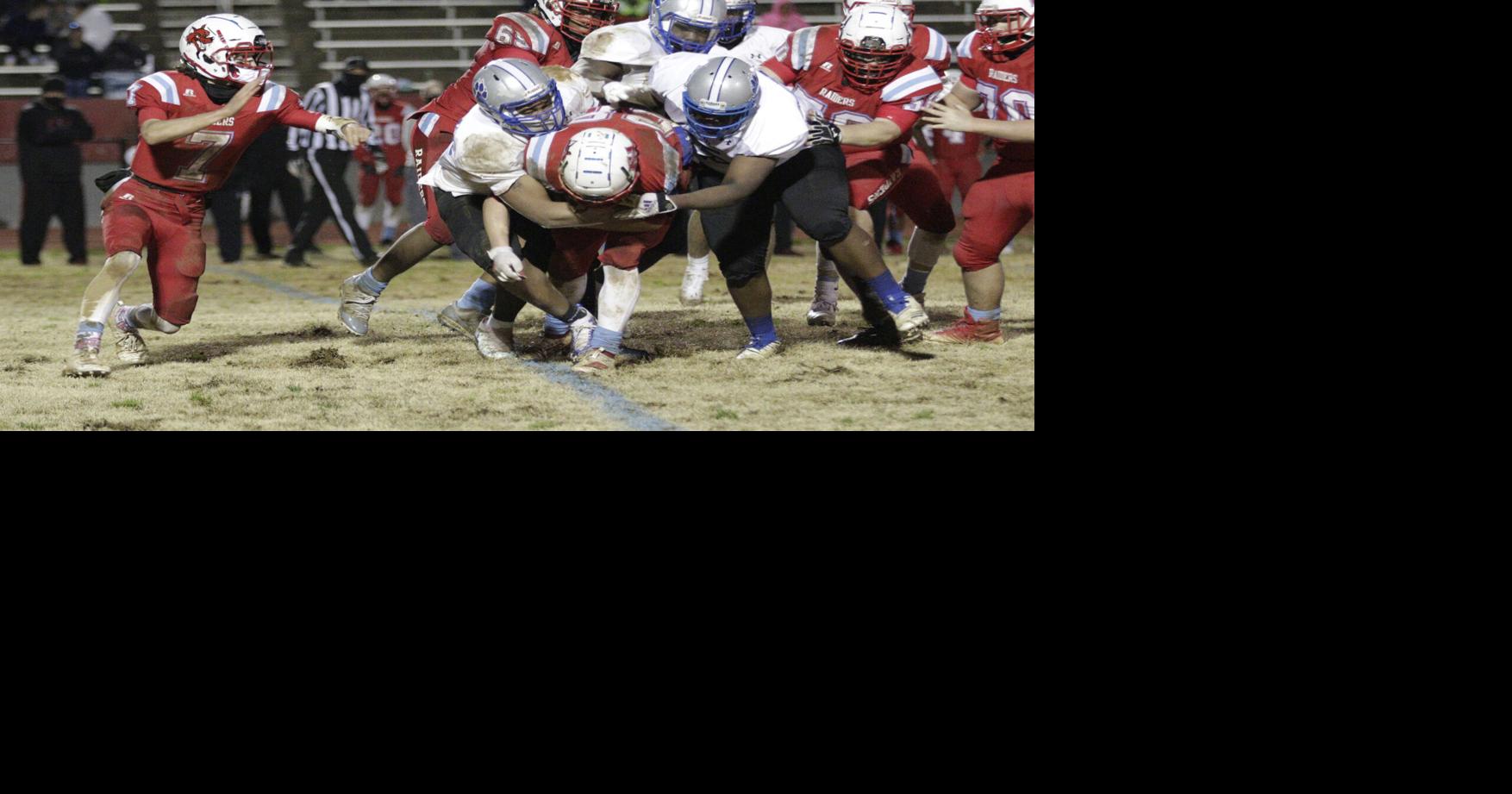 HIGH SCHOOL FOOTBALL Statesville rolls vs. Raiders for third win in a row