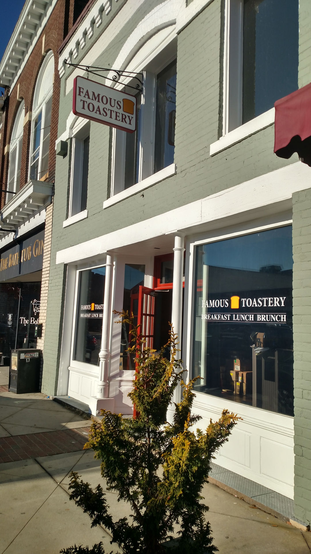 Famous Toastery opens in downtown Mooresville News