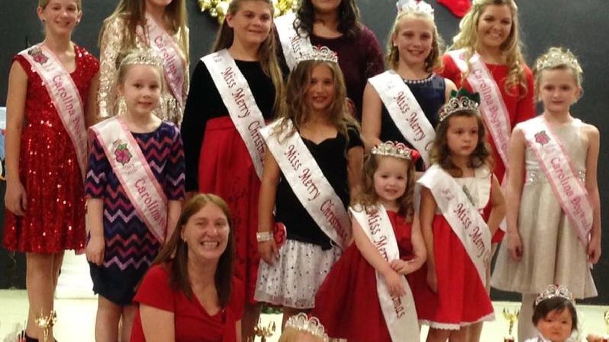 Miss Merry Christmas Applications Available Latest Headlines Statesville Com