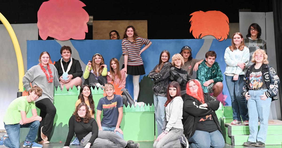 Goliad ISD students presenting Seussical the Musical Goliad Advance Goliad ISD students presenting Seussical the Musical Goliad Advance