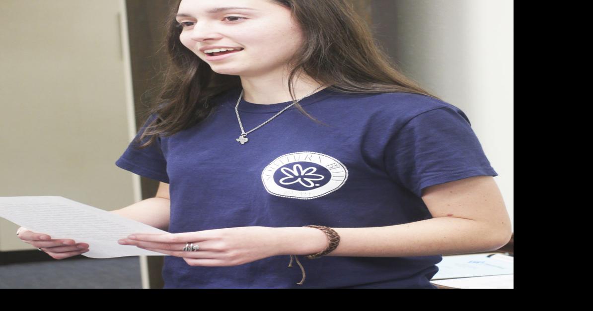 SkidmoreTynan student caught in middle as high school leaves Coastal