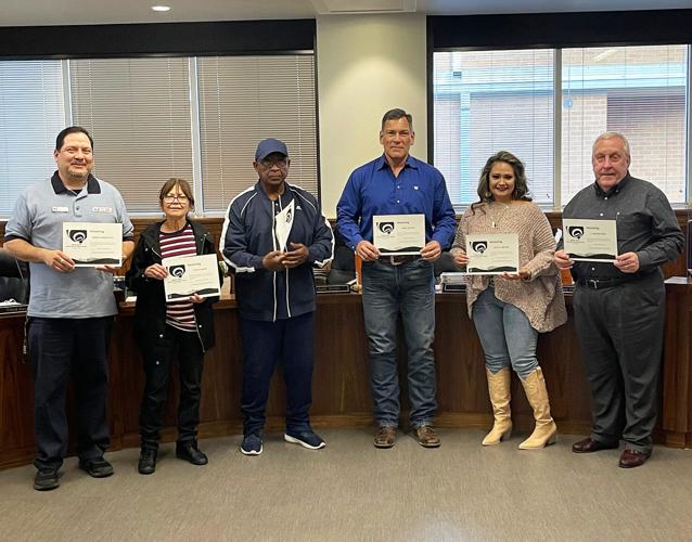 REFUGIO ISD STUDENTS HONOR SCHOOL BOARD MEMBERS News