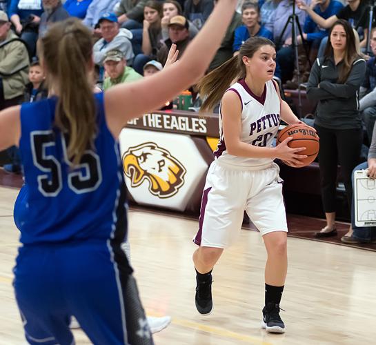 Kenedy holds off Pettus for district win Beeville Sports