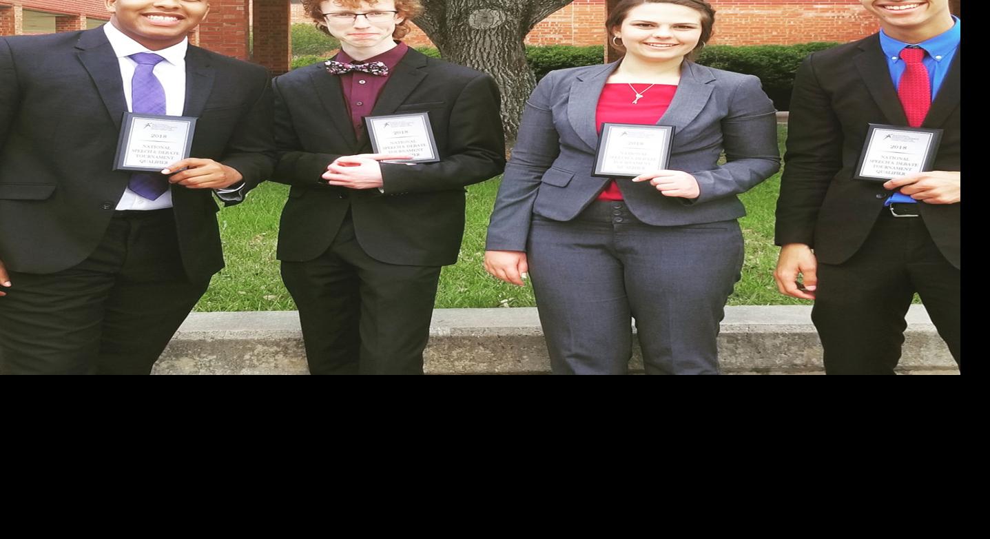 WHS students qualify for National Speech and Debate Tournament