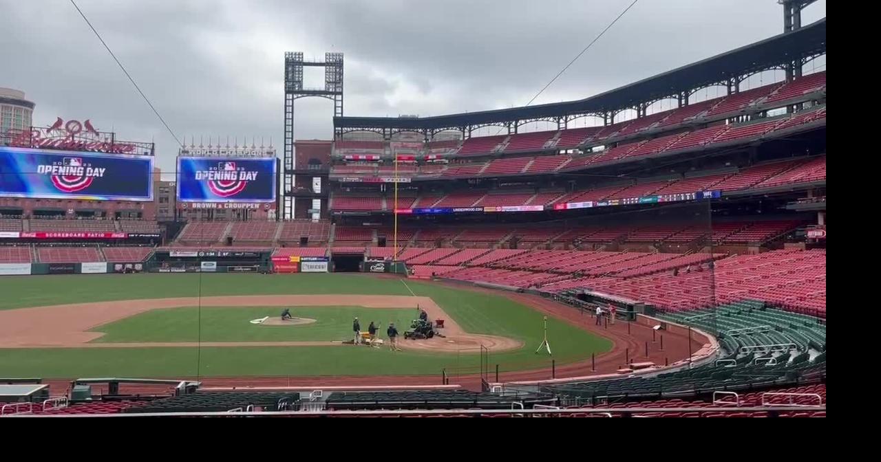 Crews in final stretch to prep Busch Stadium for opening day