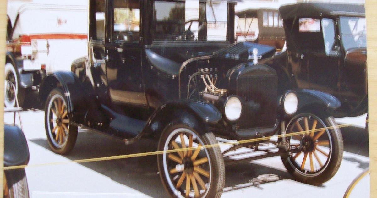 Ford Model T Garage Found in St. Charles