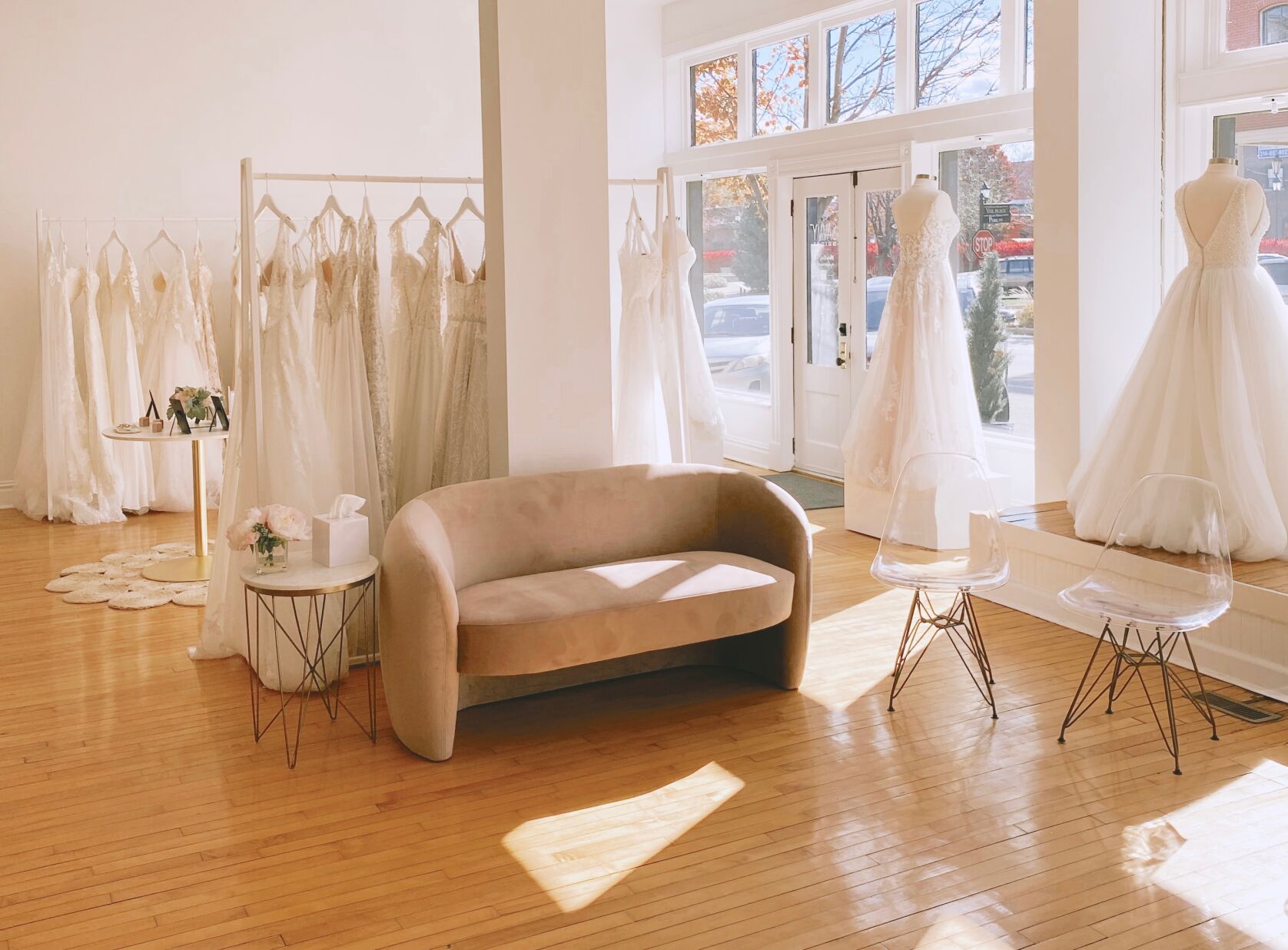 Kansas City Based Savvy Bridal Opens New Location in St. Louis