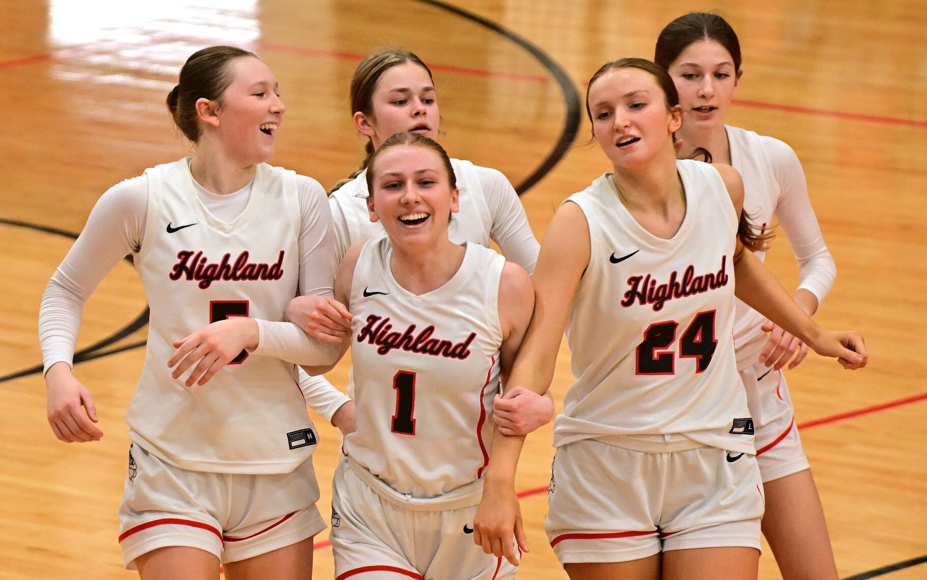 Highland Girls Basketball Team Makes History with Unbeaten League Season Victory