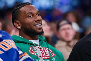 BASKETBALL-NBA-NYK-TOR/