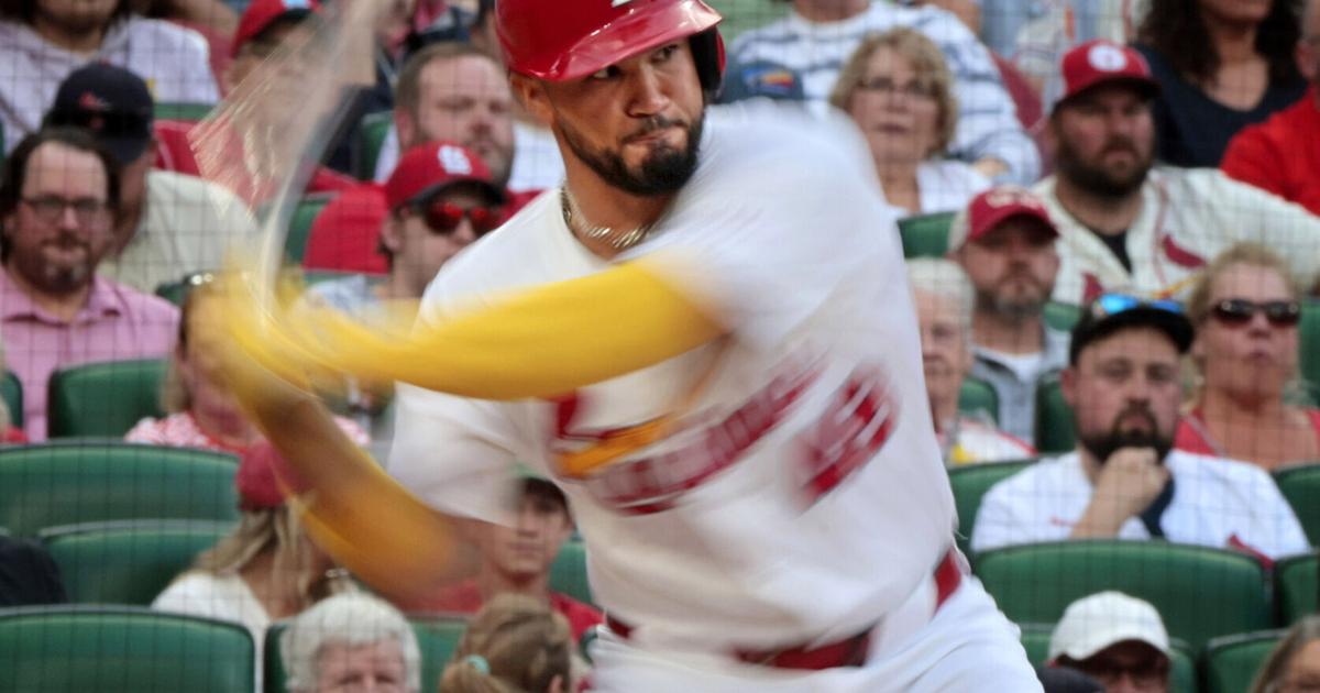Image for article Hochman Pressure is on the pitcher. Calm Cardinals hitter Ivan Herrera flirting with .400
