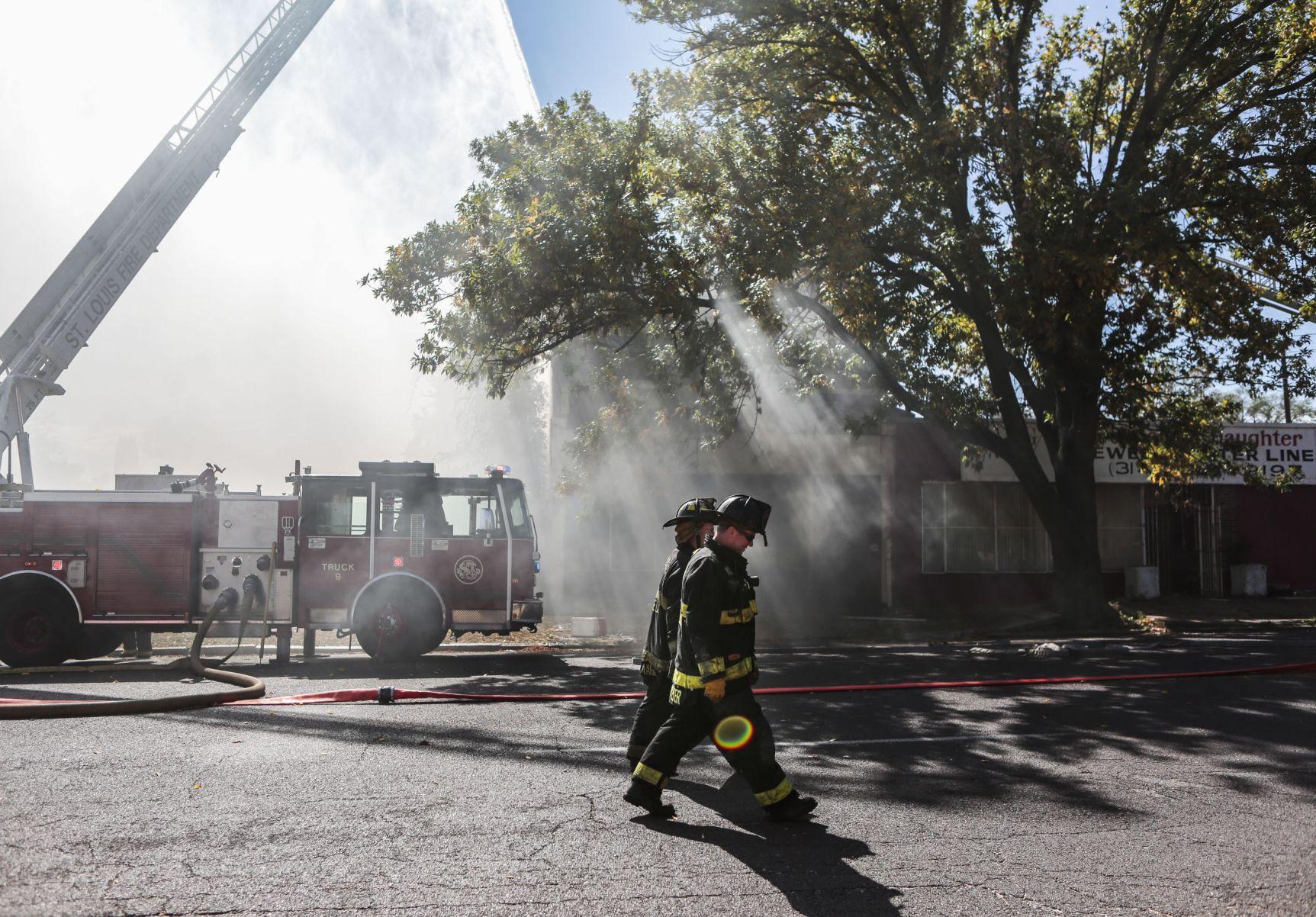 Massive warehouse fire in Old North St. Louis fills sky with smoke for miles