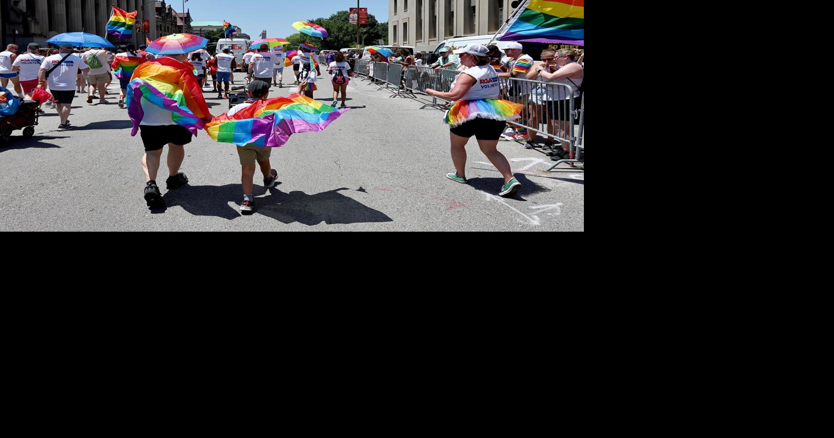 2023 St. Louis Pride parade downtown