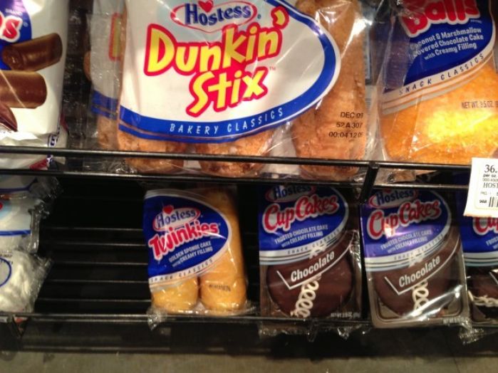 Local stores see Twinkie run after Hostess closes operations : Business