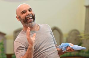 Behind the scenes at “The Pirates of Penzance”