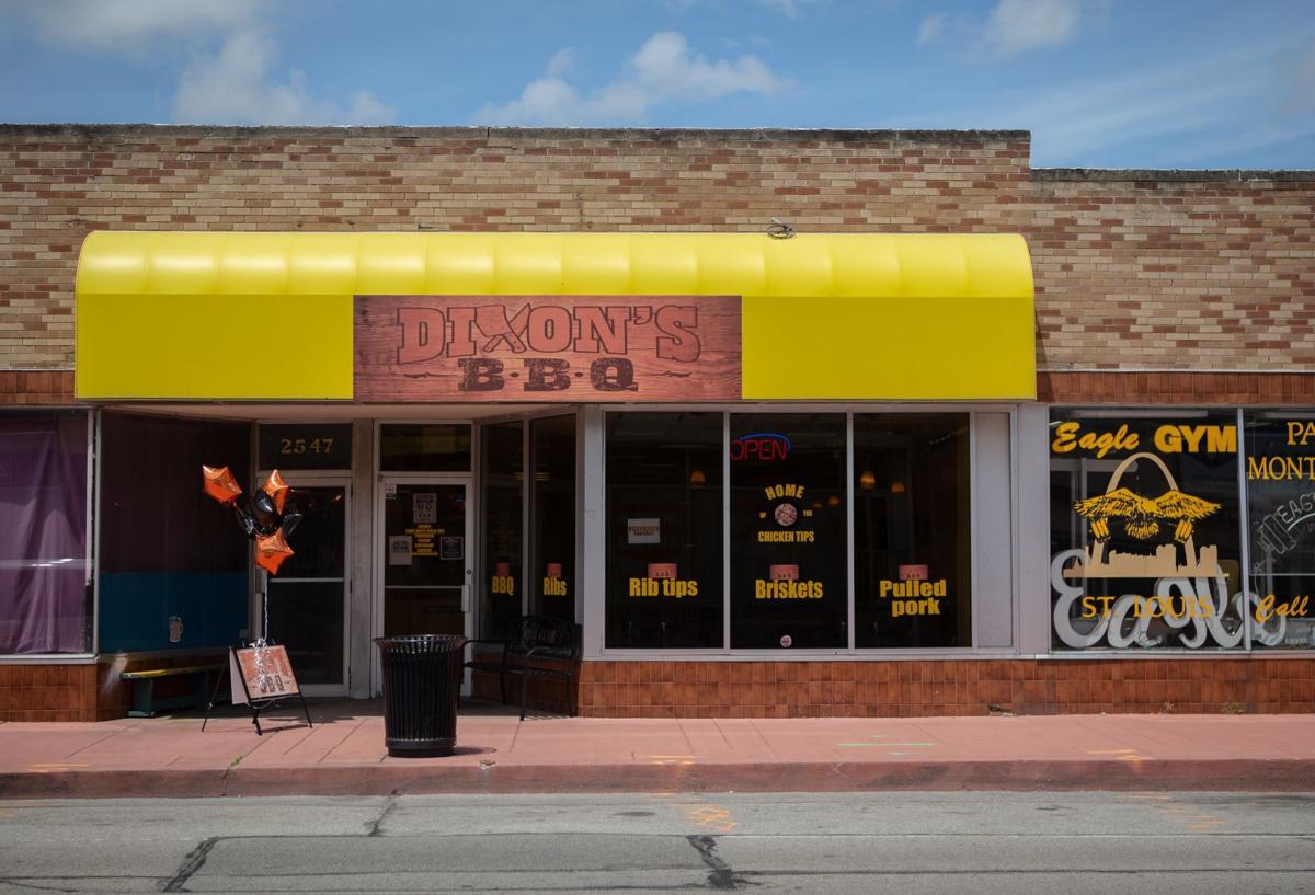 Restaurant review Dixon's BBQ delights with brisket, burnt ends and