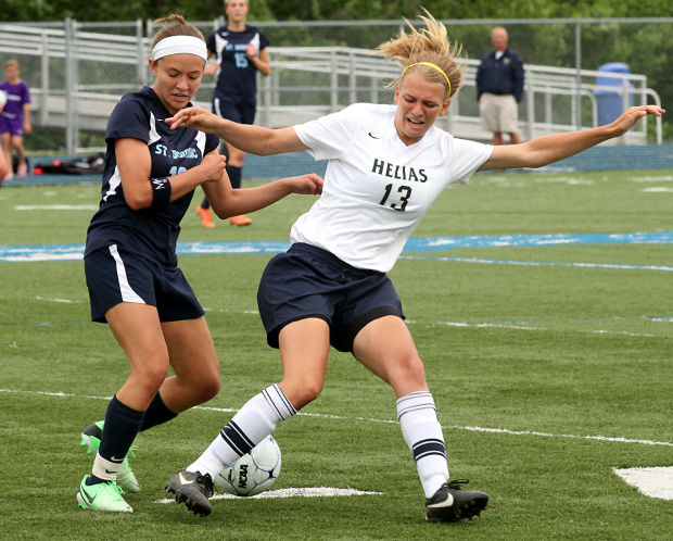 St. Dominic slips past Helias, defends its state championship : Stlhss