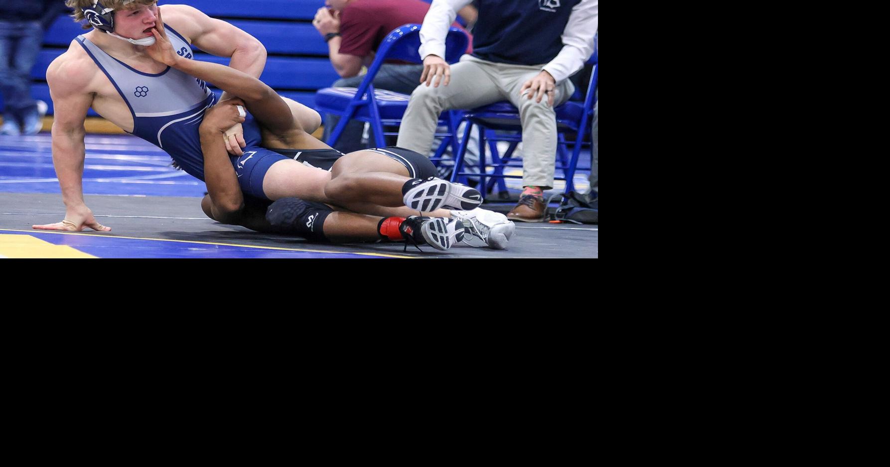 Francis Howell Central wins GAC boys wrestling team championship