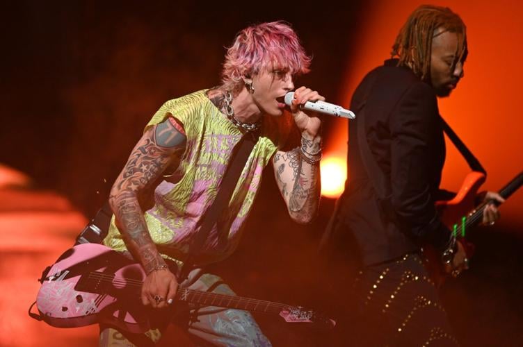 Review: Machine Gun Kelly Performs at Enterprise Center