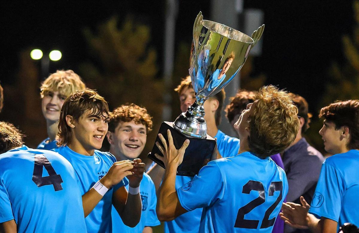 St. Dominic vs. De Smet boys soccer