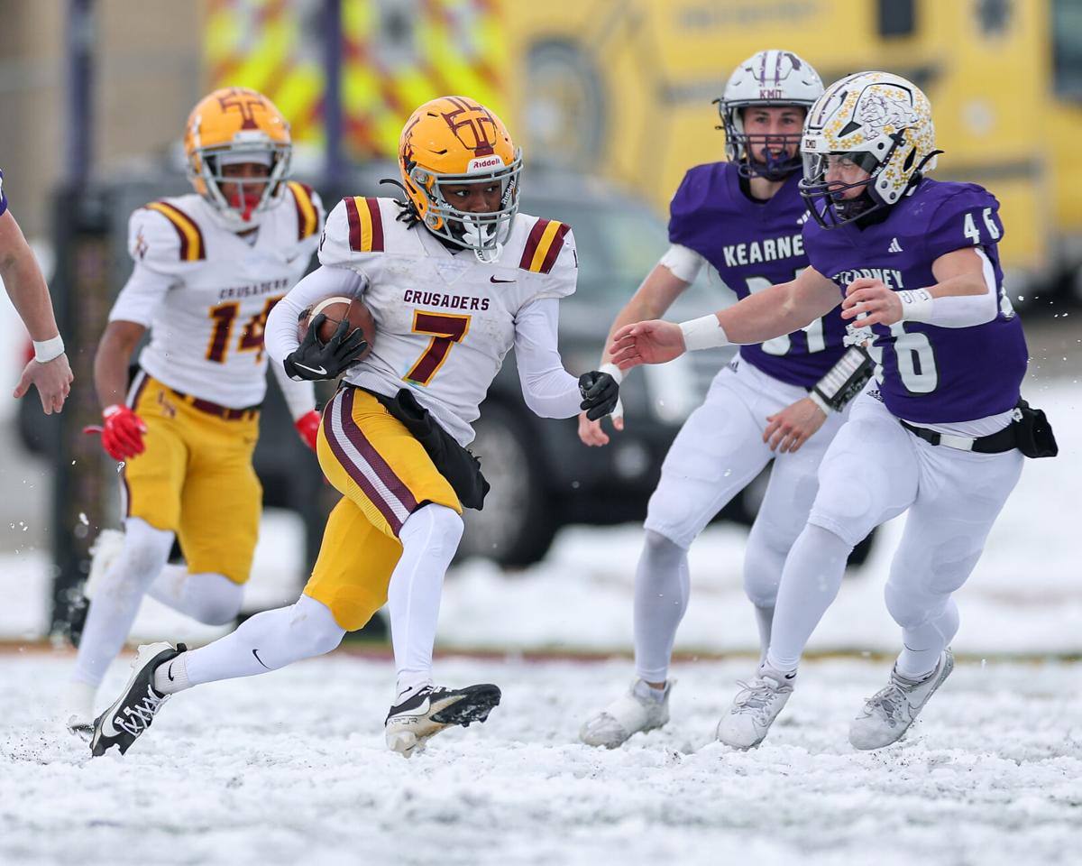 Michael Clark uses natural born speed to help Lutheran North into Class