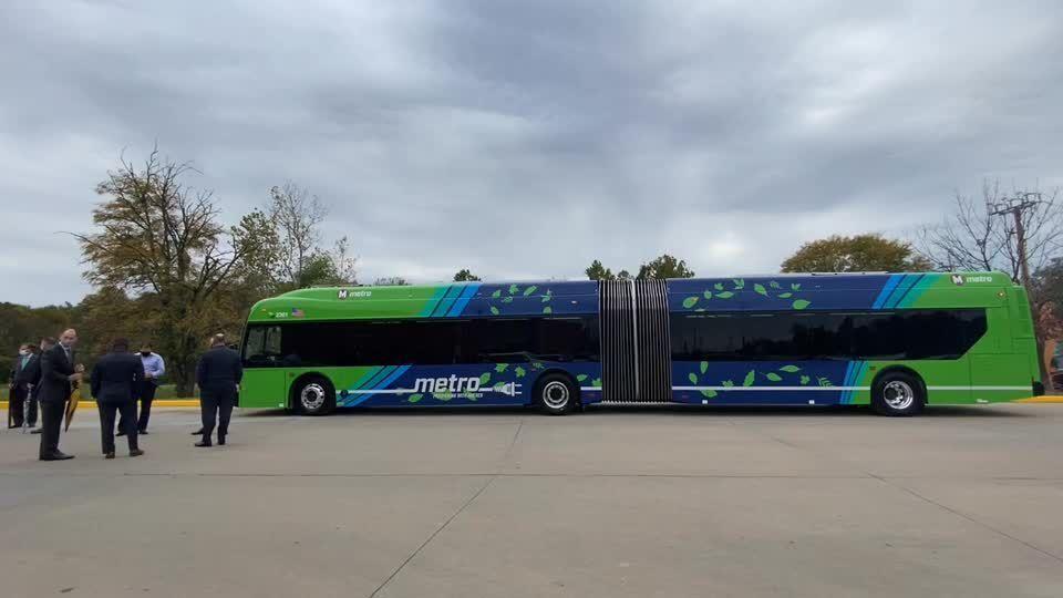 Watch Now: Electric bus coming to St. Louis region in 2021 | Metro | 0