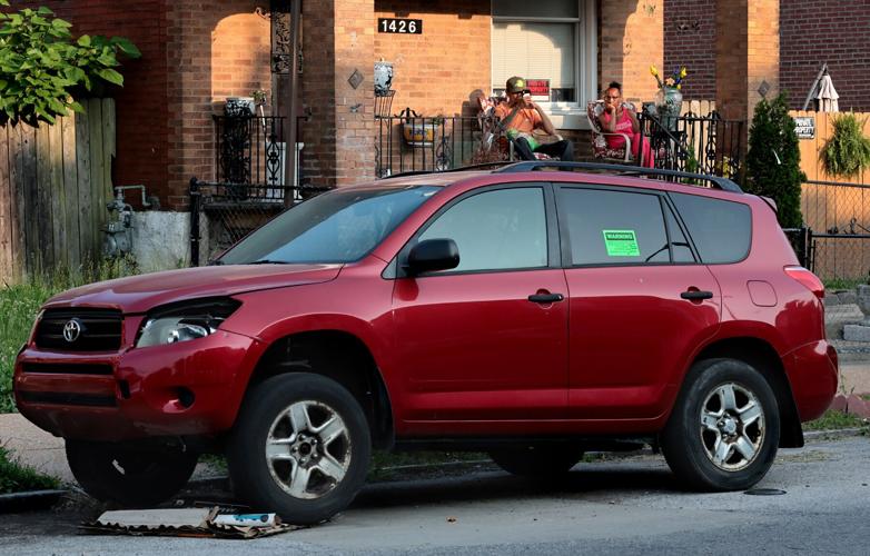 Wrecked, abandoned cars clogging St. Louis streets