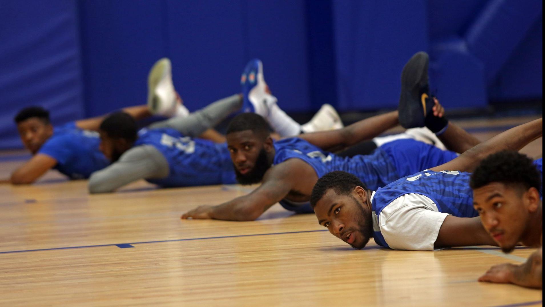 Slu Begins Rebuild With Five Transfers Two Freshmen Slu