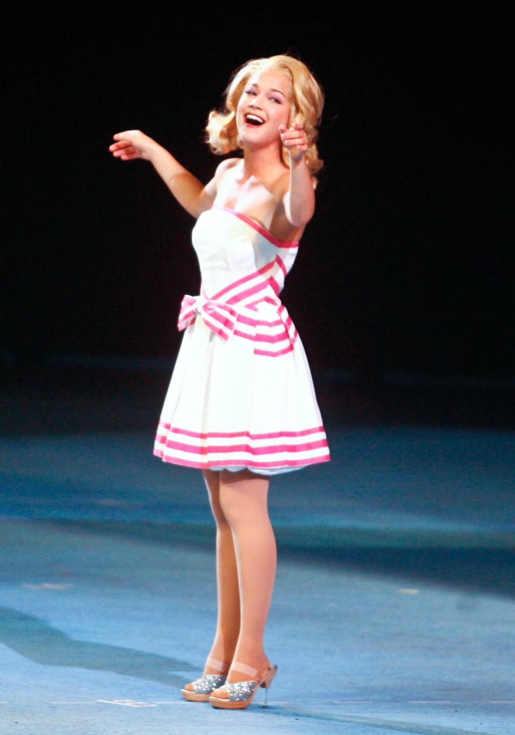 Legally Blonde Kicks Off Muny Season With Zest Theater Reviews Stltoday Com Grace mclean as marya d. legally blonde kicks off muny season