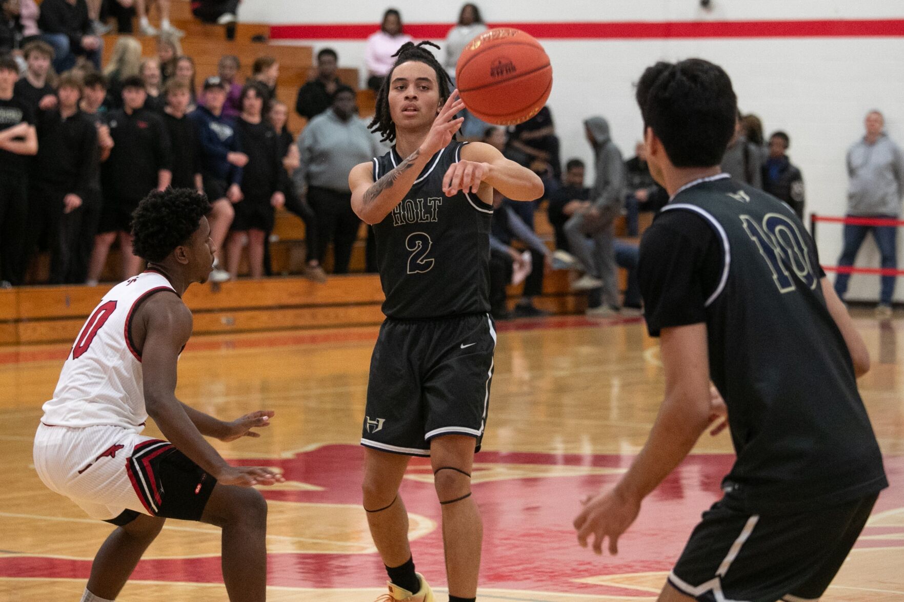 Class 5 District 4 boys basketball semifinal: Holt 65, Parkway Central 50
