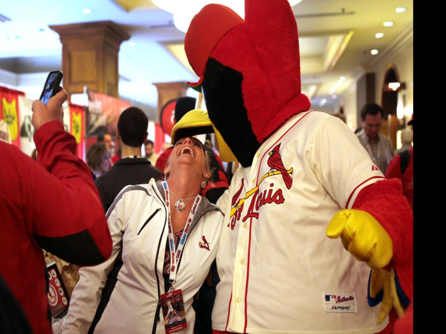 Fans Crowd Into Cardinals Winter Warm Up Metro Stltoday Com