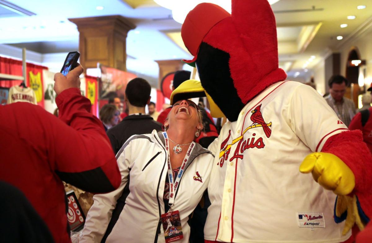 Fans Crowd Into Cardinals Winter Warm Up Metro Stltoday Com