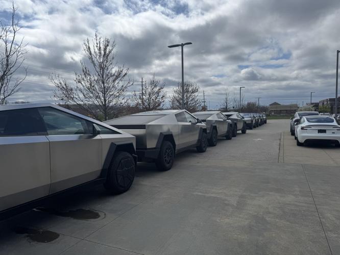 Cybertrucks at Chesterfield Tesla dealership