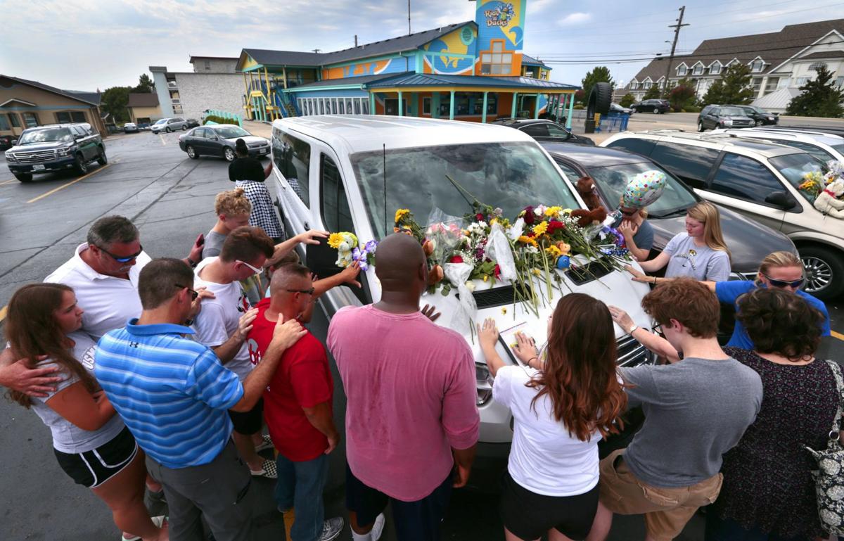 Authorities identify 17 dead in Table Rock Lake boat disaster; two from