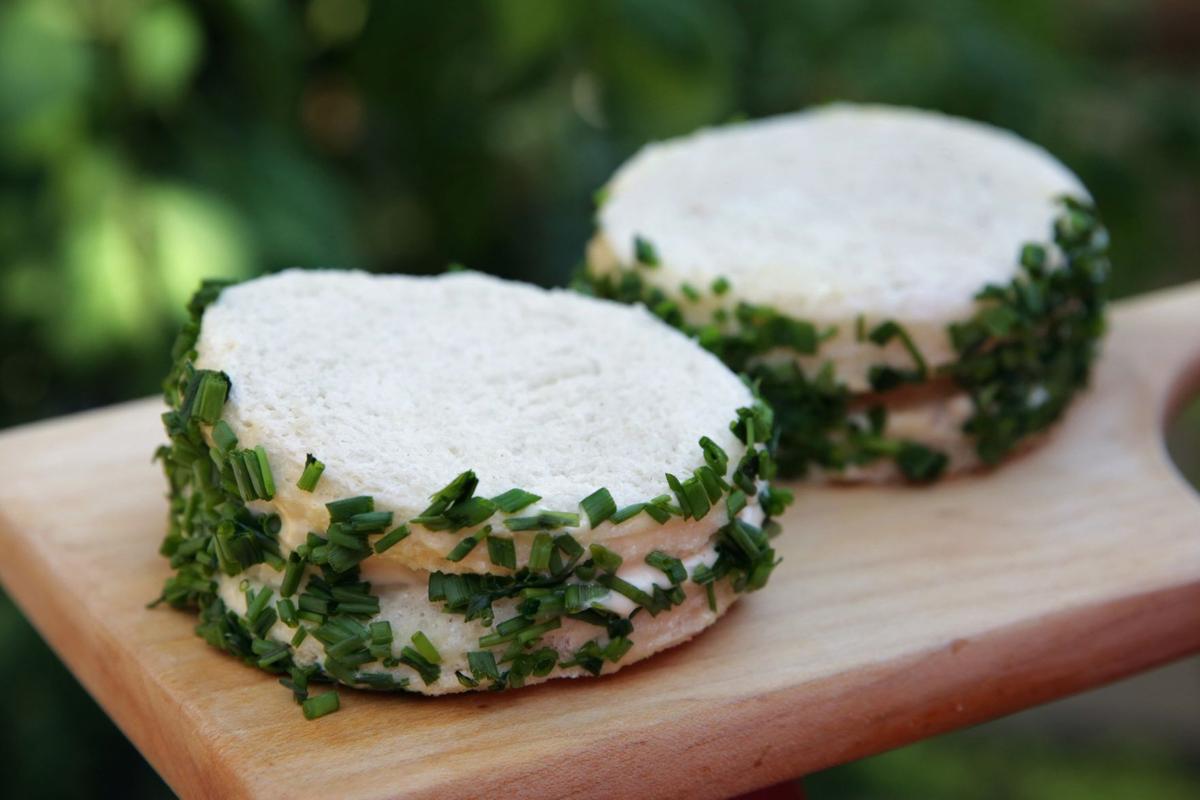 James Beard's Onion Sandwiches