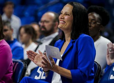 St. Louis University names new women's basketball coach Rebecca Tillett
