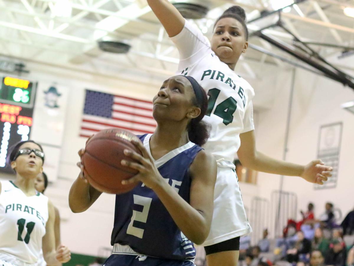 Johnson Defense Carry Mccluer North To Upset Of Pattonville