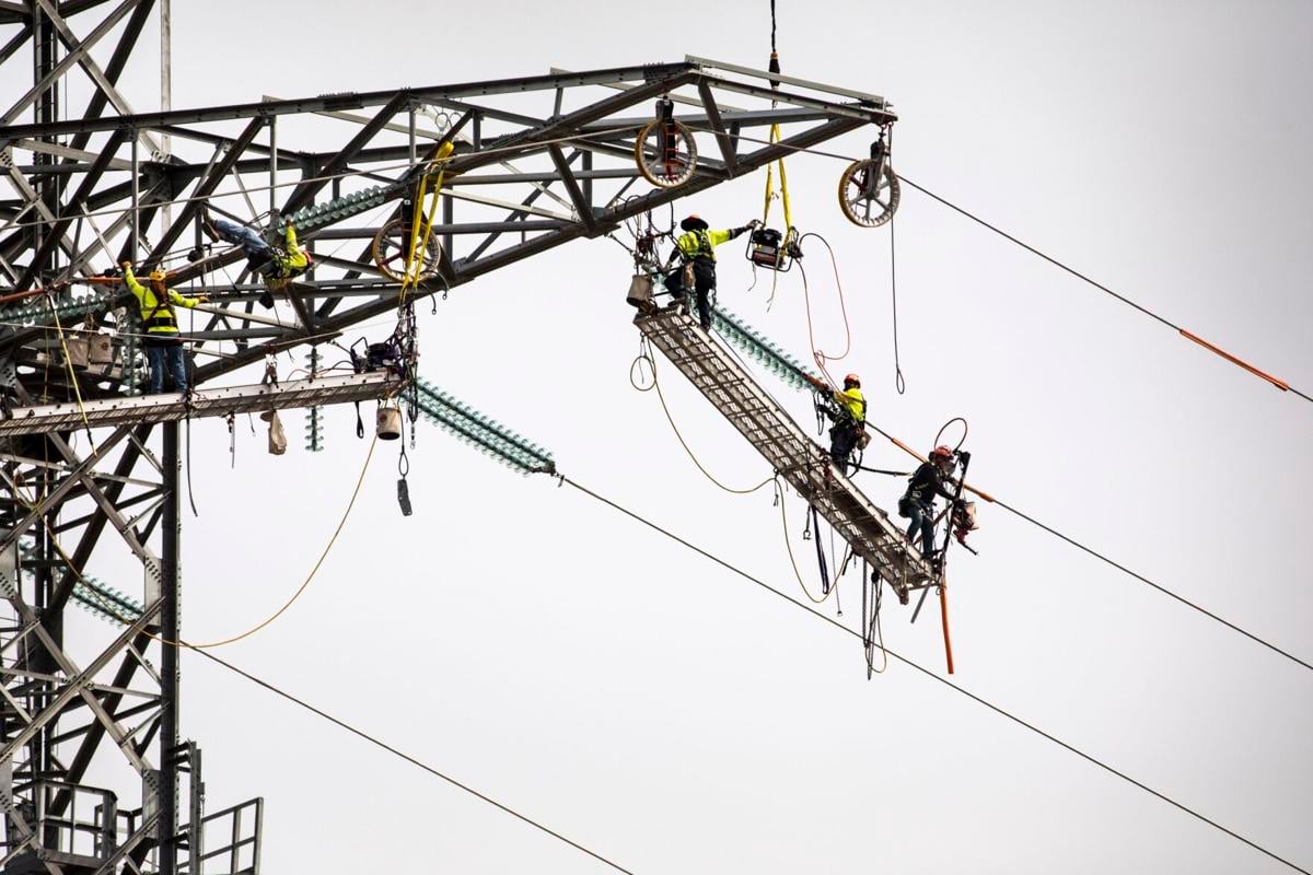 Ameren works on new transmission tower