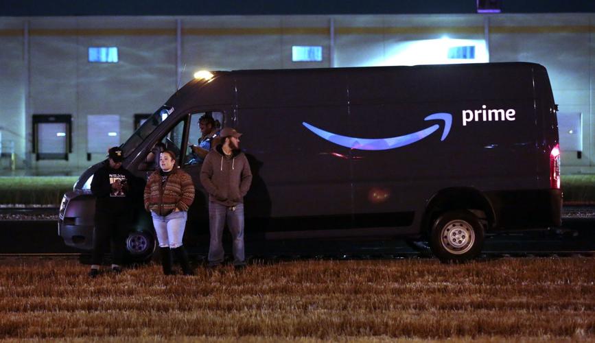Amazon distribution center partially collapses in Edwardsville storm