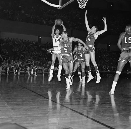St Louis Hawks vs Bulls NBA 1967